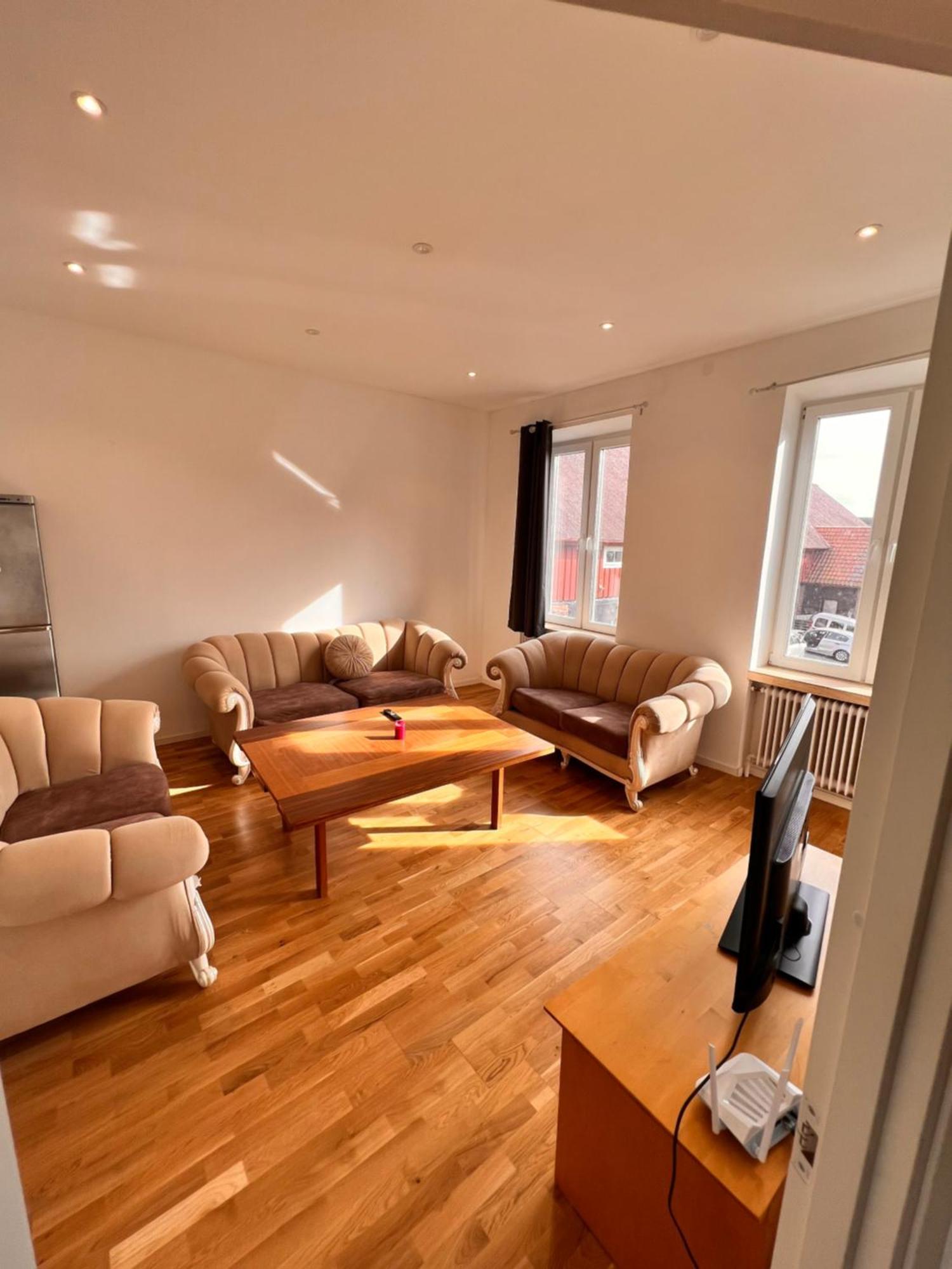 Husie Appartments マルメ エクステリア 写真